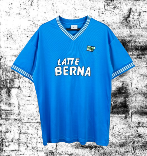 Napoli. Camiseta local 1983-1984