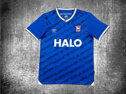 Ipswich Town. Camiseta local 2025-2026