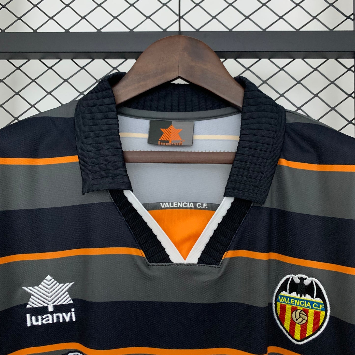 Valencia. Tercera camiseta 1999-2000