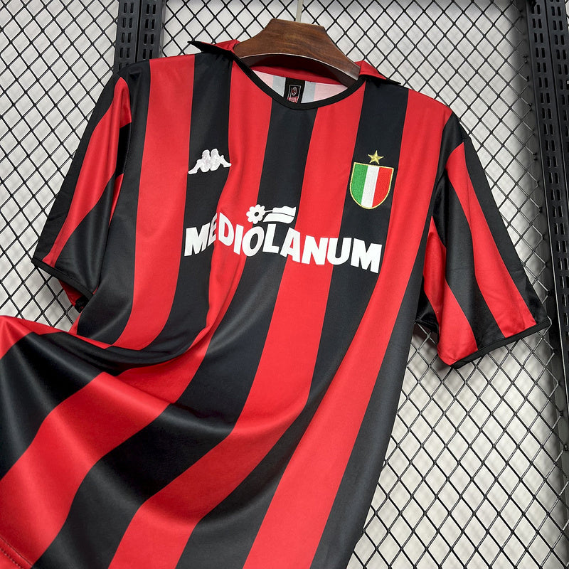 AC Milan. Camiseta local 1988-1989