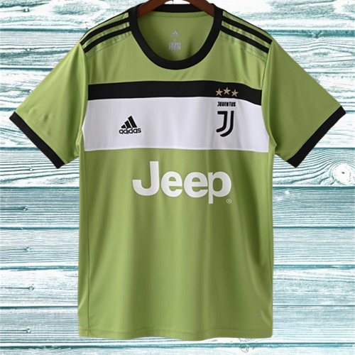 Juventus. Tercera camiseta local 2017-2018