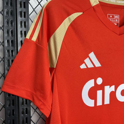 Standard Liege. Camiseta local 2024-2025