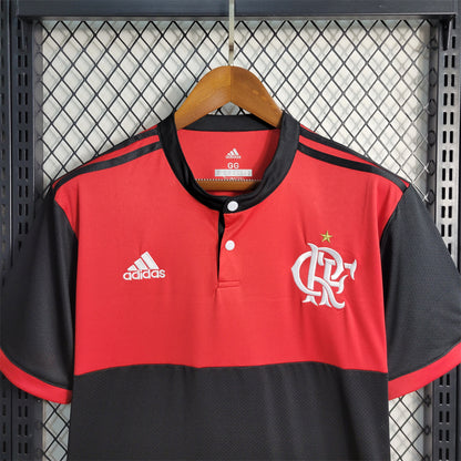 Flamengo. Camiseta local 2017-2018