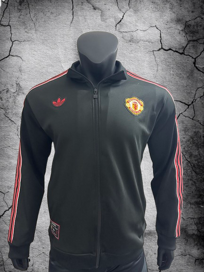 Manchester United. Polerón 2025-2026