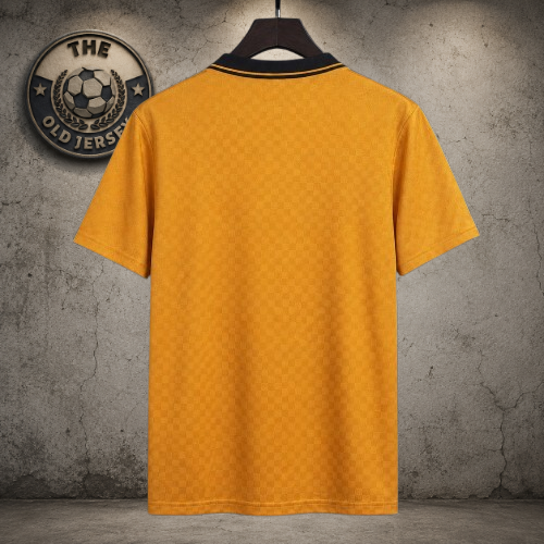 Wolverhampton. Camiseta local 1990-1991