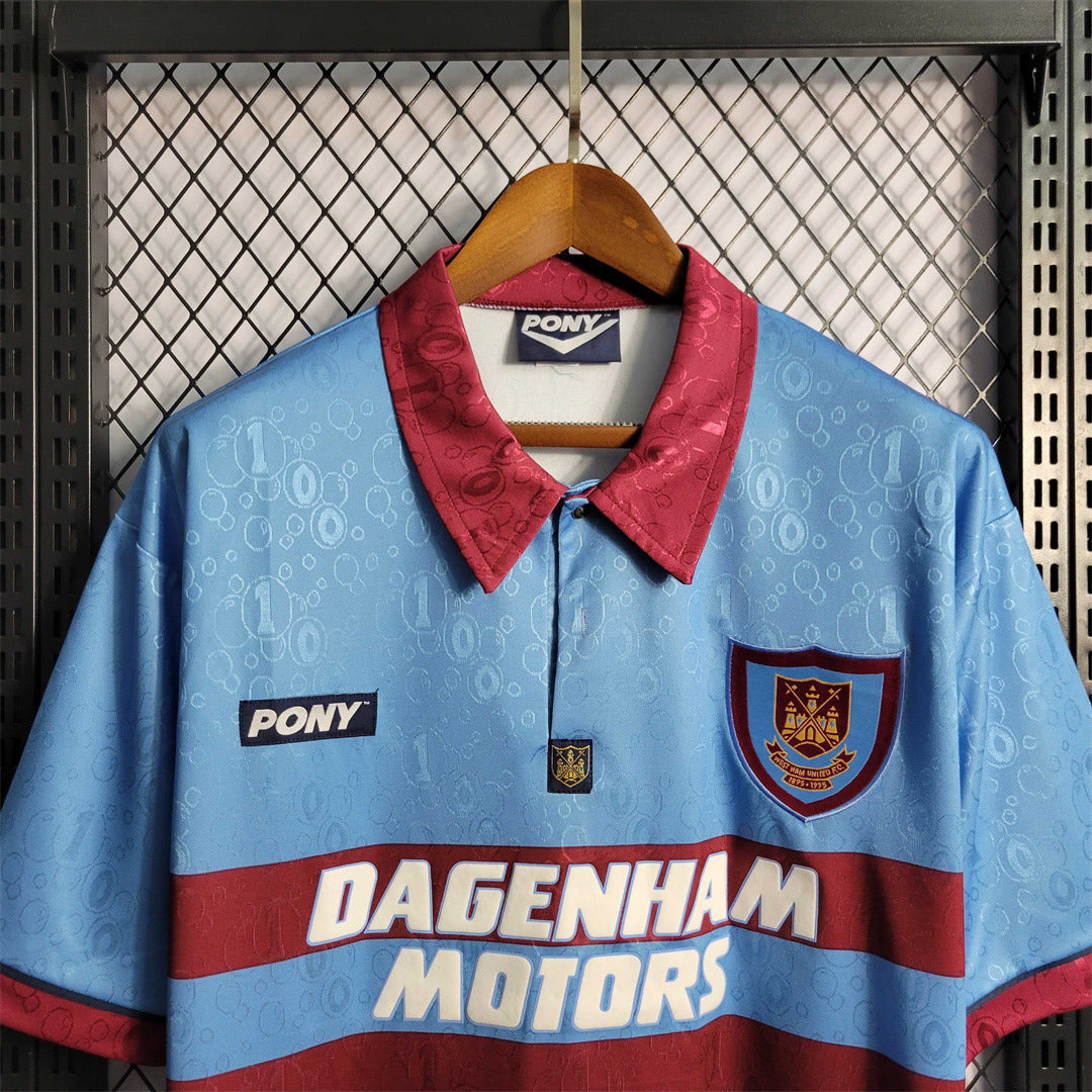 West Ham United. Camiseta visitante 1995-1997