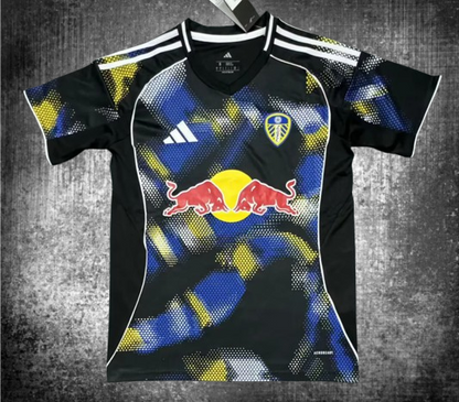 Leeds United. Tercera camiseta 2025-2026