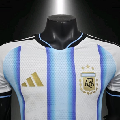 Selección de Argentina. Camiseta local Versión Jugador 2026