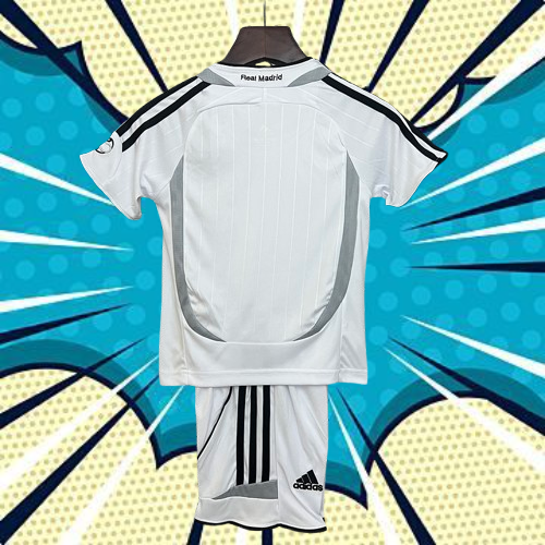 Real Madrid. Kit Niño local 2006-2007