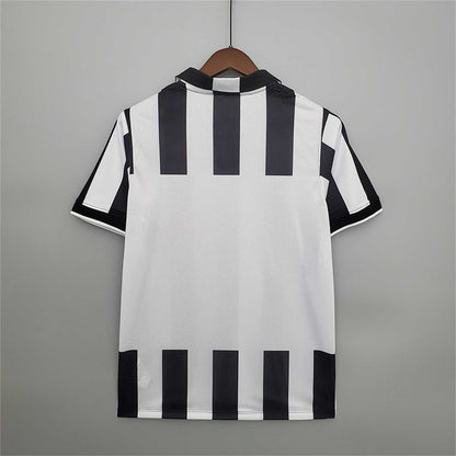 Juventus. Camiseta local 2014-2015