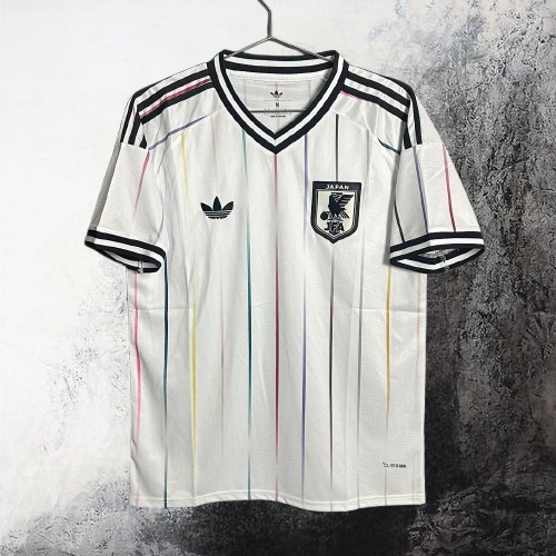 Selección de Japón. Camiseta visitante 2026