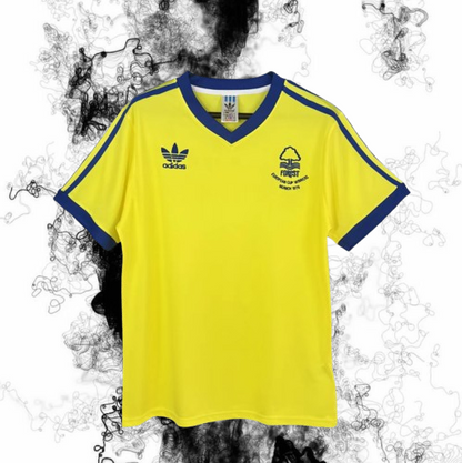 Nottingham Forest. Camiseta visitante 1977-1980