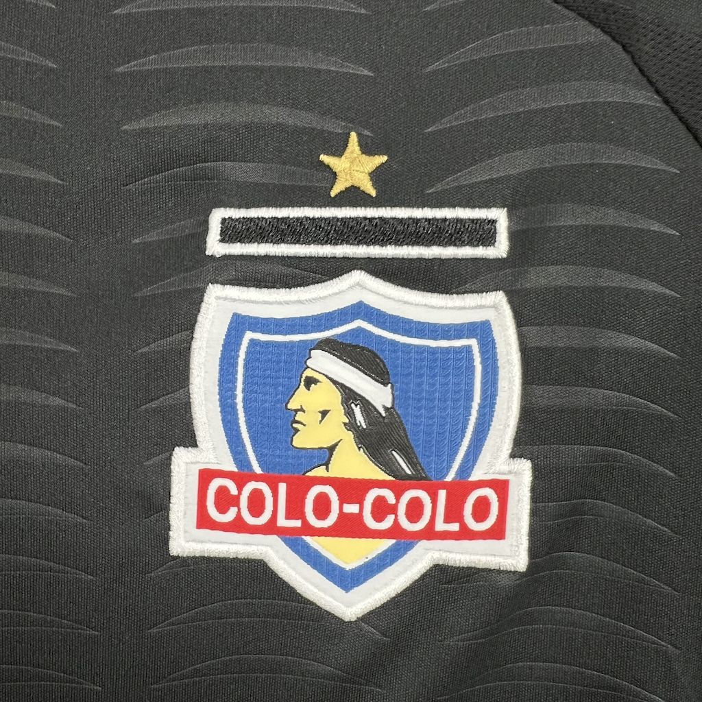 Colo Colo. Camiseta visitante 2025