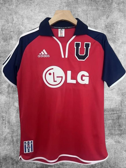 Universidad de Chile. Camiseta visitante 2001-2002