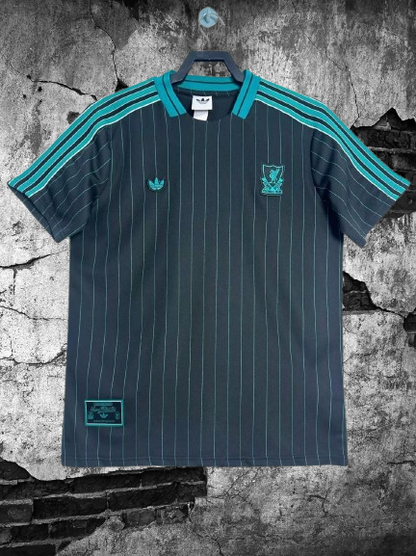Liverpool. Camiseta Edición Terrace Icons