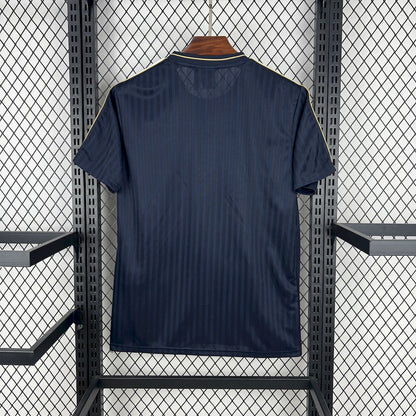 Juventus. Camiseta Edición Terrace Icons