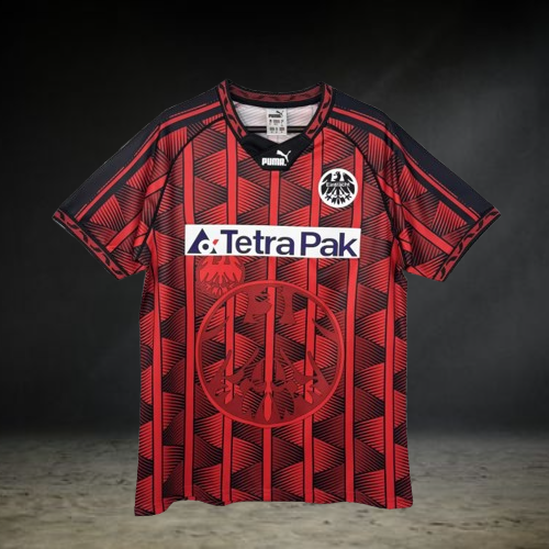 Frankfurt. Camiseta local 1995-1996
