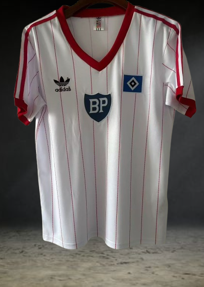 Hamburgo. Camiseta local 1981-1982