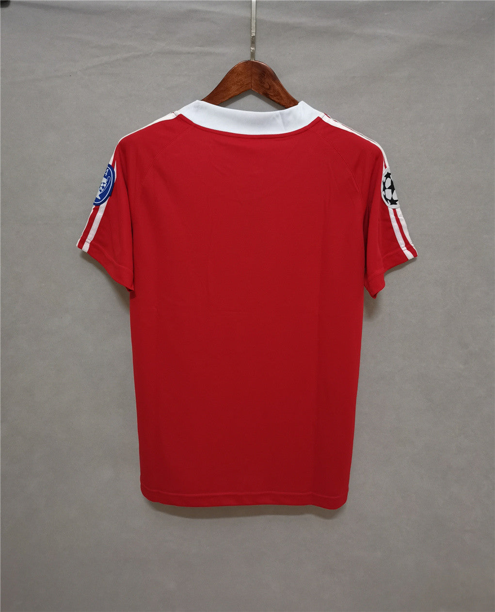 Bayern Munich. Camiseta local UCL 2001-2002