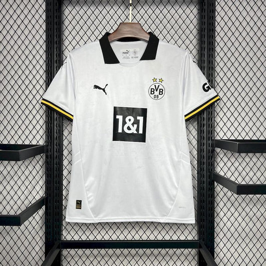 Borussia Dortmund. Tercera camiseta 2024-2025