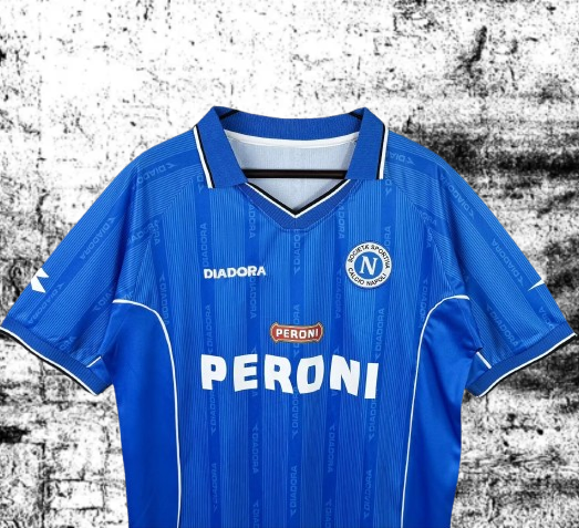Napoli. Camiseta local 2000-2001