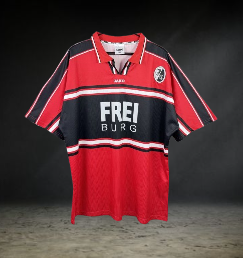 Friburgo. Camiseta local 2000-2001