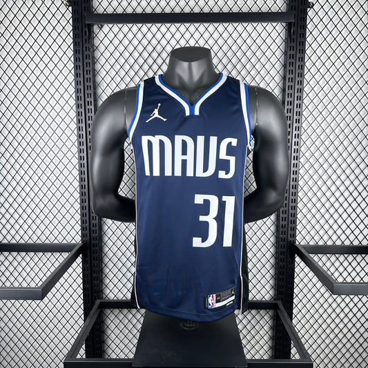 Dallas Mavericks. Statement Edition