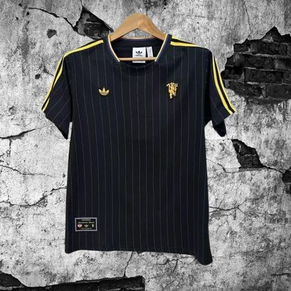 Manchester United. Camiseta Edición Terrace Icons Black