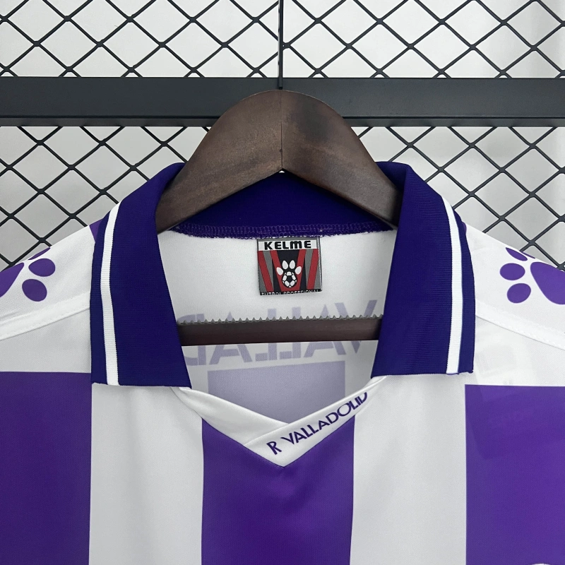 Valladolid. Camiseta local 1995-1996