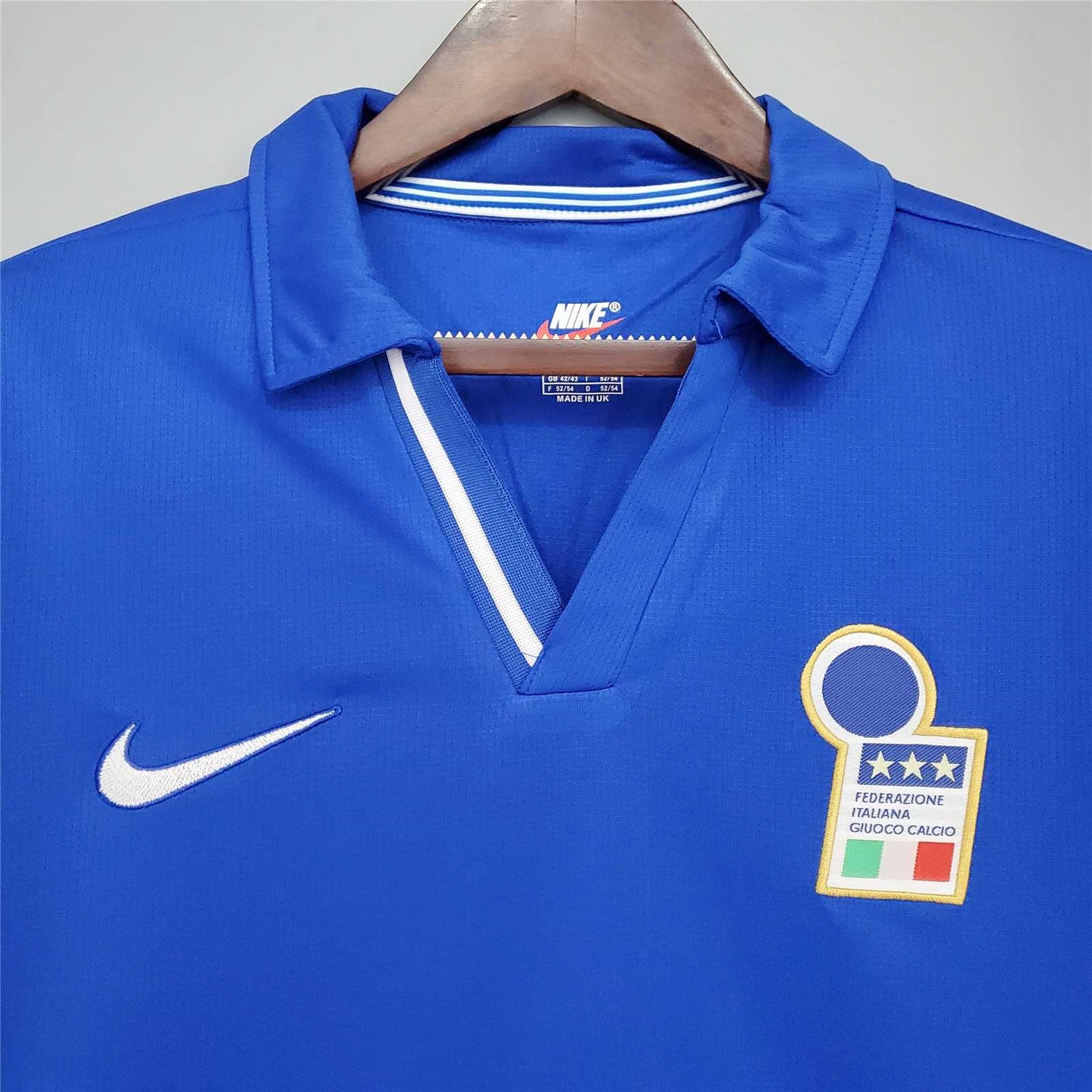 Selección de Italia. Camiseta local 1998