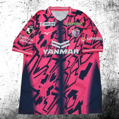 Cerezo Osaka. Camiseta local 2026-2027