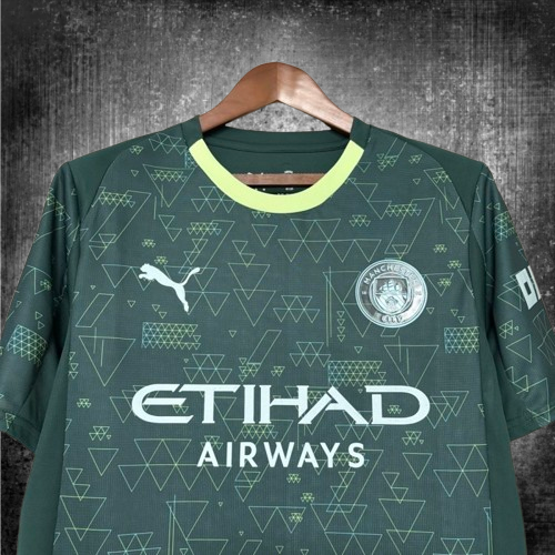 Manchester City. Tercera camiseta 2025-2026