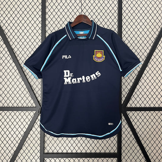 West Ham United. Tercera camiseta  1999-2001