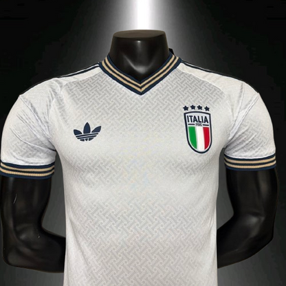 Selección de Italia. Camiseta visitante versión jugador 2026