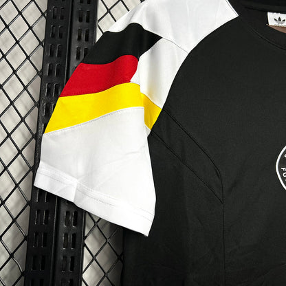 Selección de Alemania. Camiseta Edición Especial Retro Style