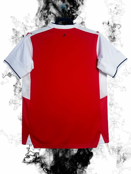 Arsenal. Camiseta local 2016-2017