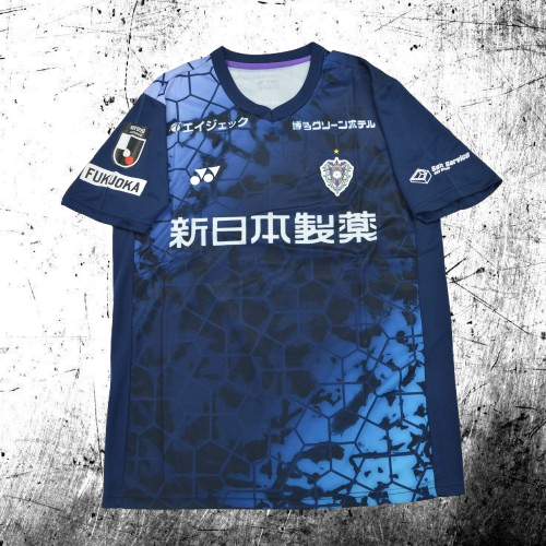 Avispa Fukuoka. Camiseta local 2026-2027