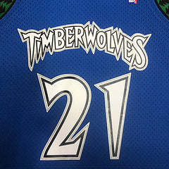 Minnesota Timberwolves. Kevin Garnett 2003-2004