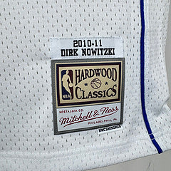 Dallas Mavericks. Dirk Nowitzki 2010-2011