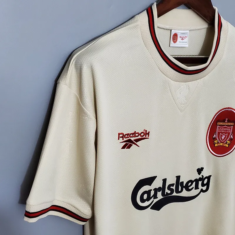 Liverpool. Camiseta visitante 1996-1997