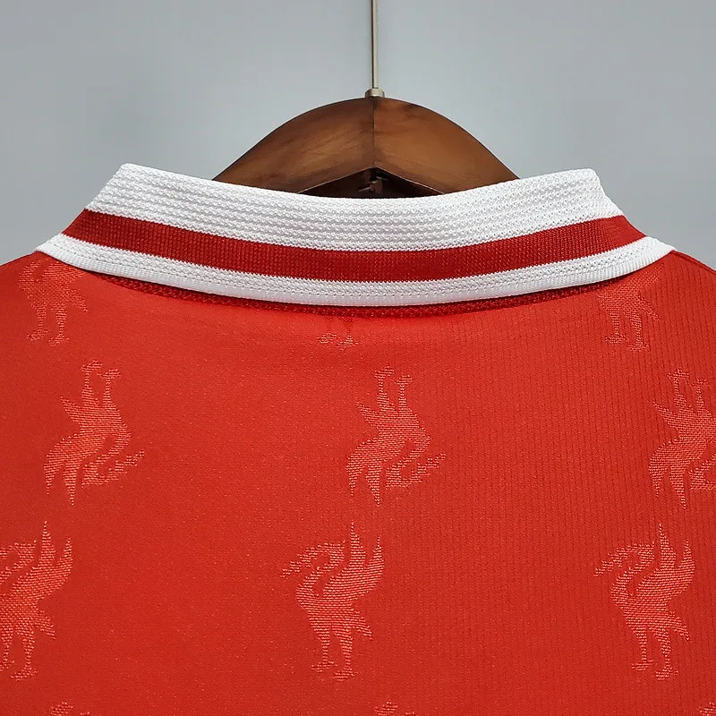 Liverpool. Camiseta local 1996-1997